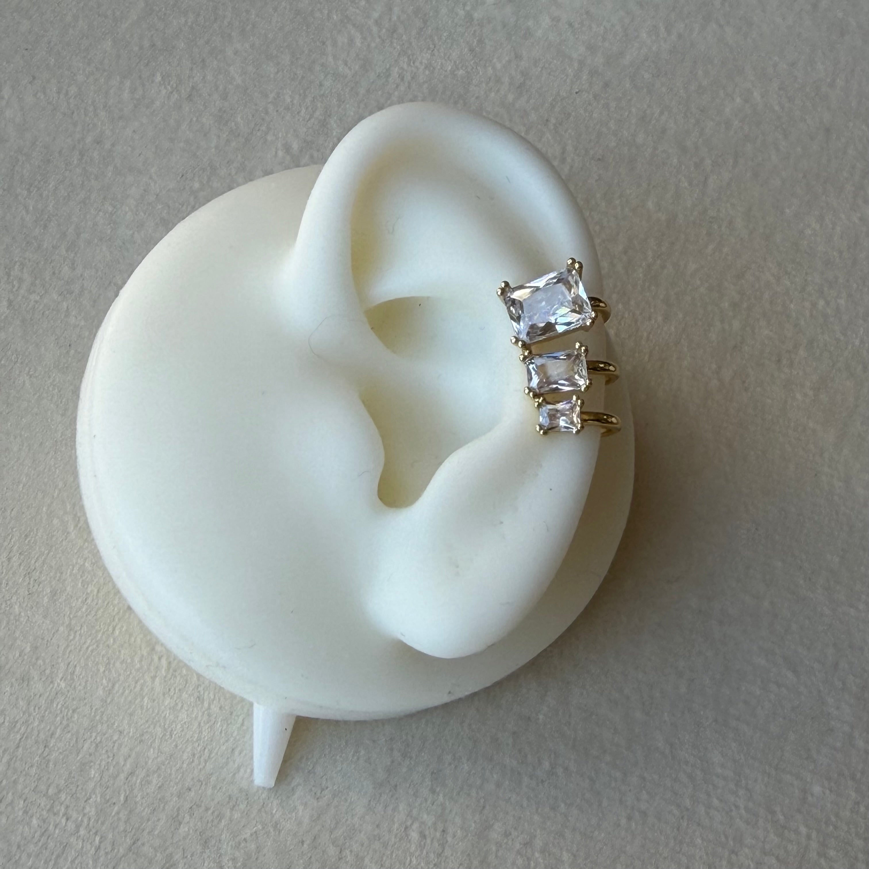 Earcuff