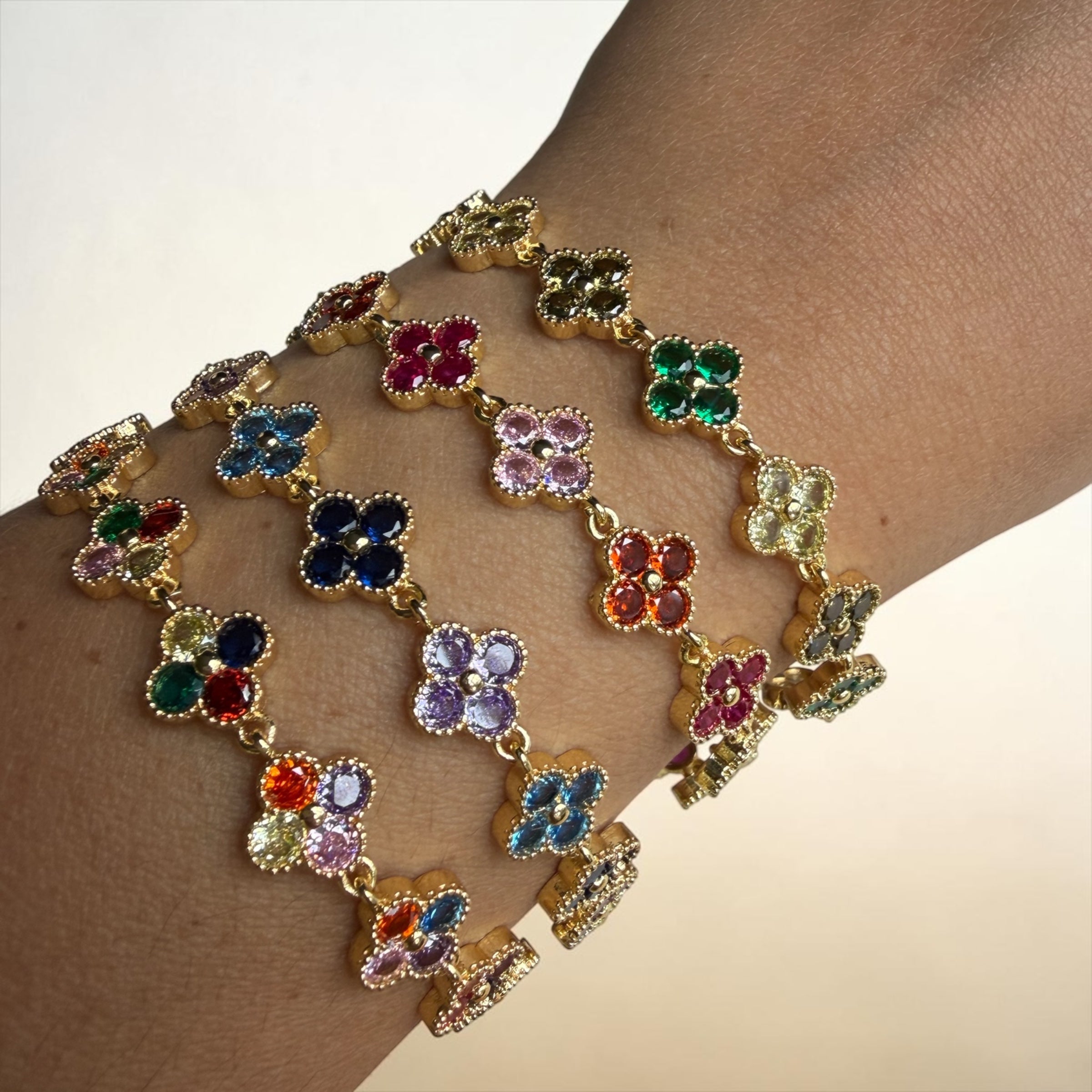 Clover cristales de colores bracelet