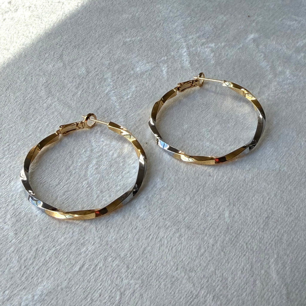 Oriela Earring