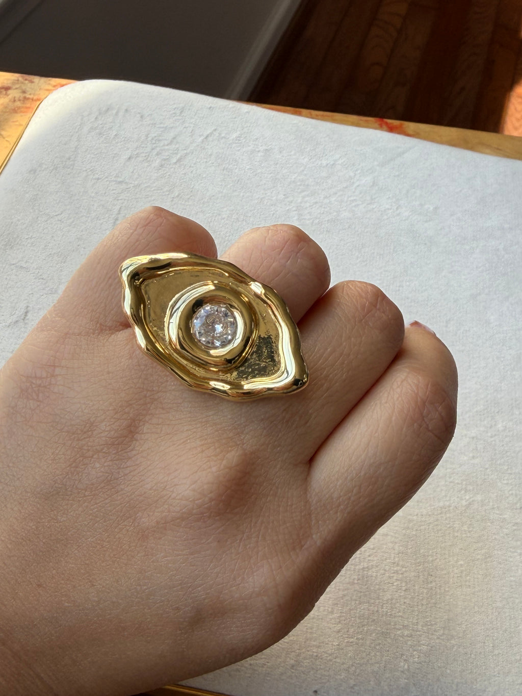 Big eye Ring