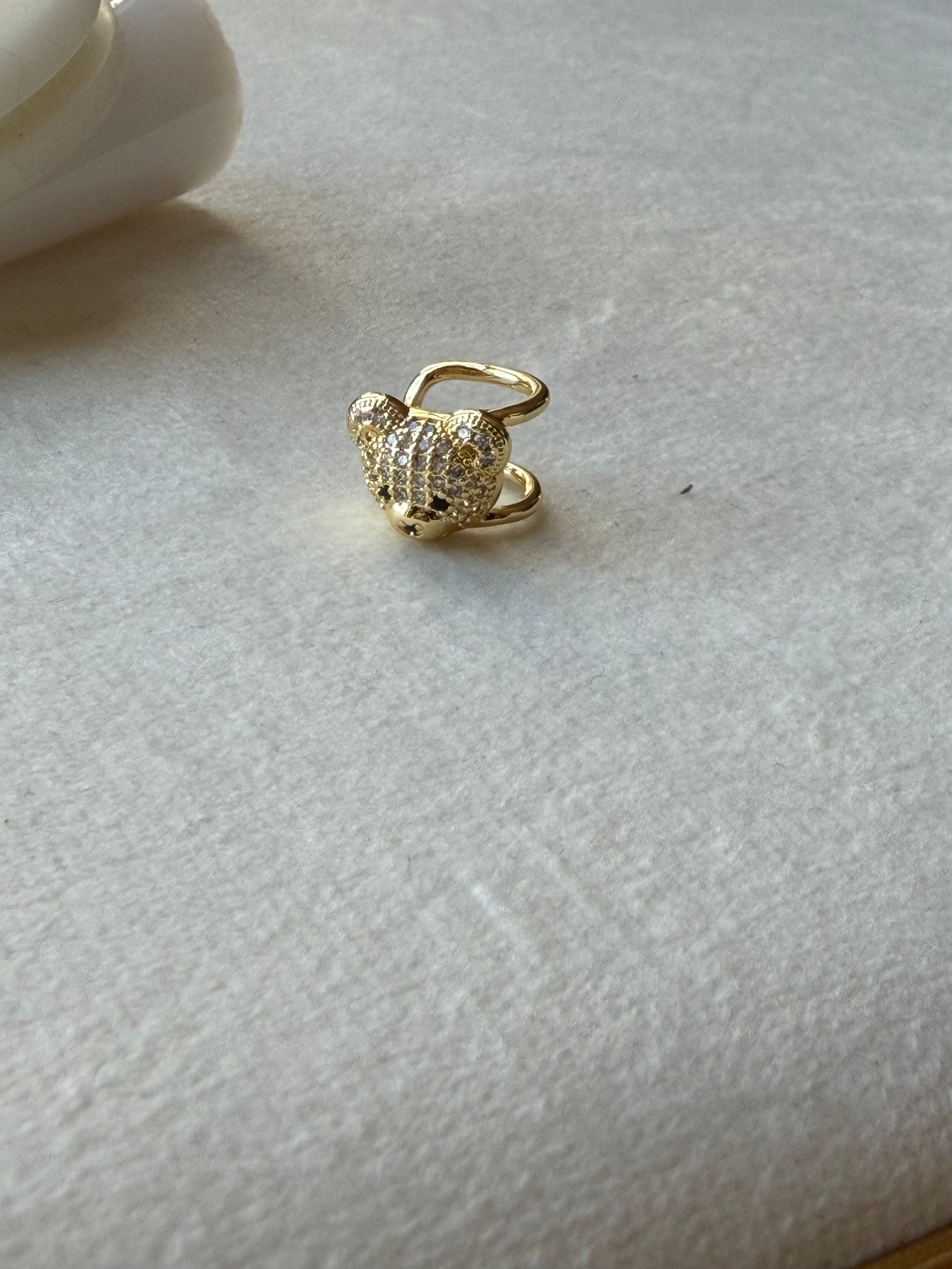 Earcuff