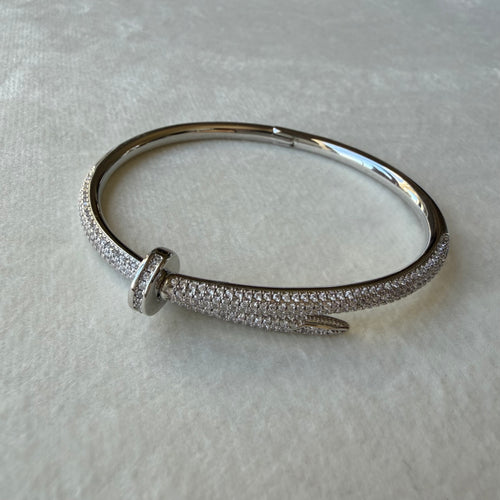 Bright Nail bracelet
