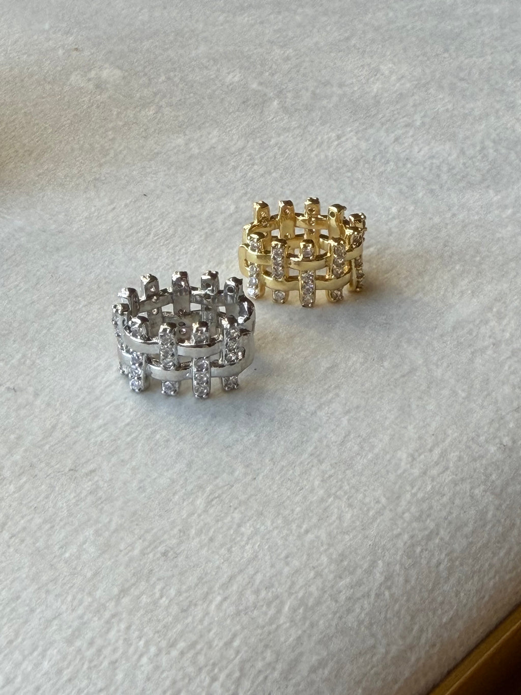 Earcuff