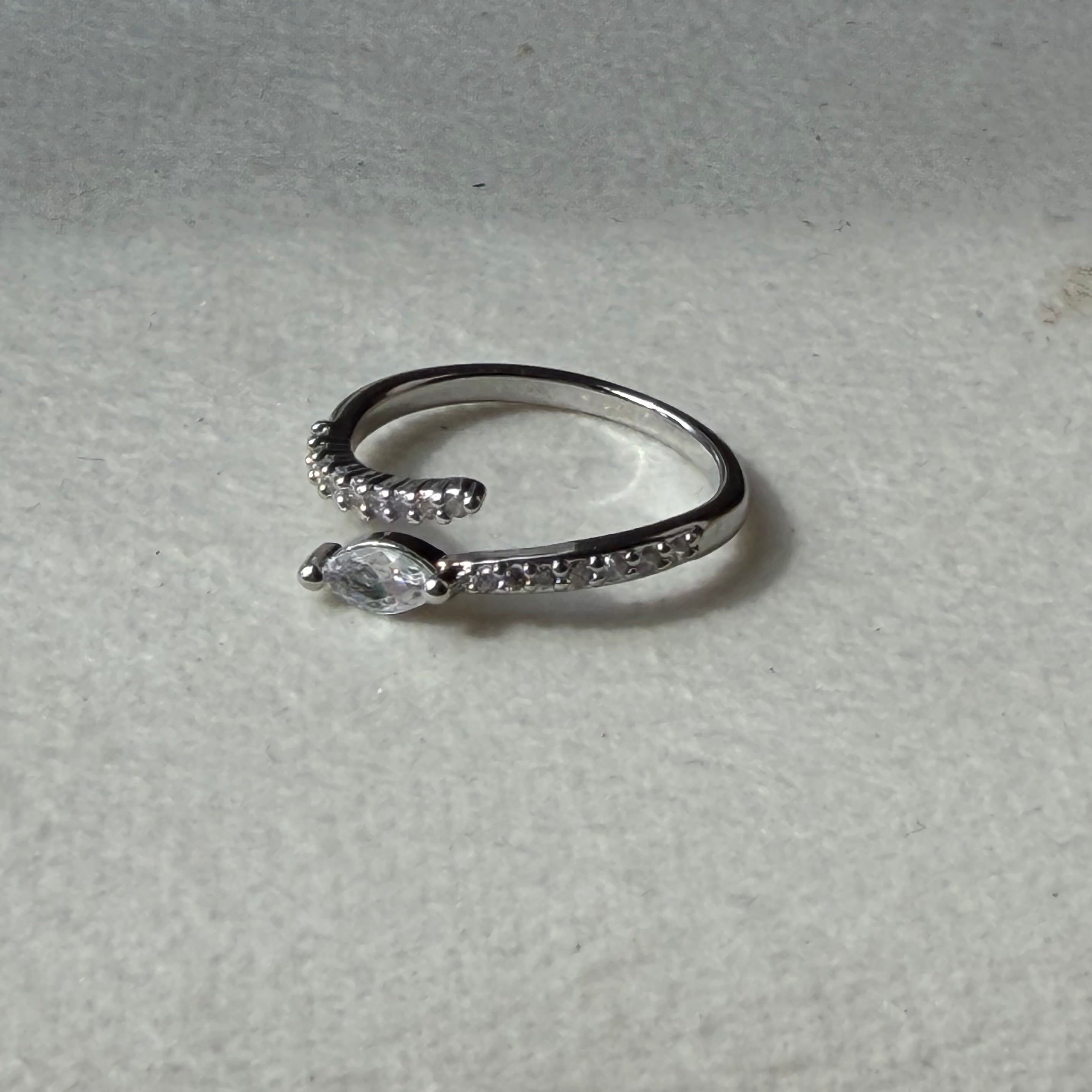 Diosa Ring