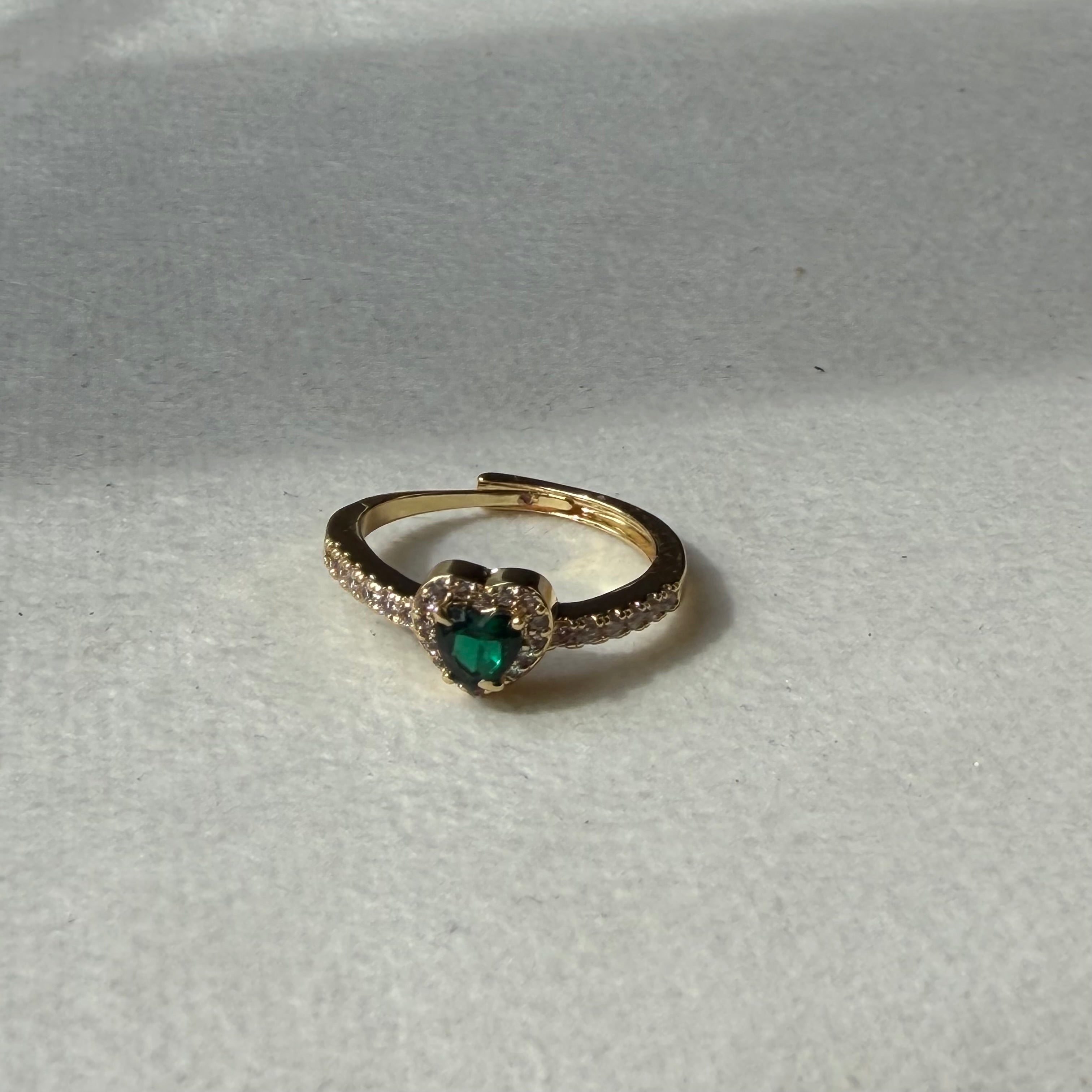 Mini Heart Ring