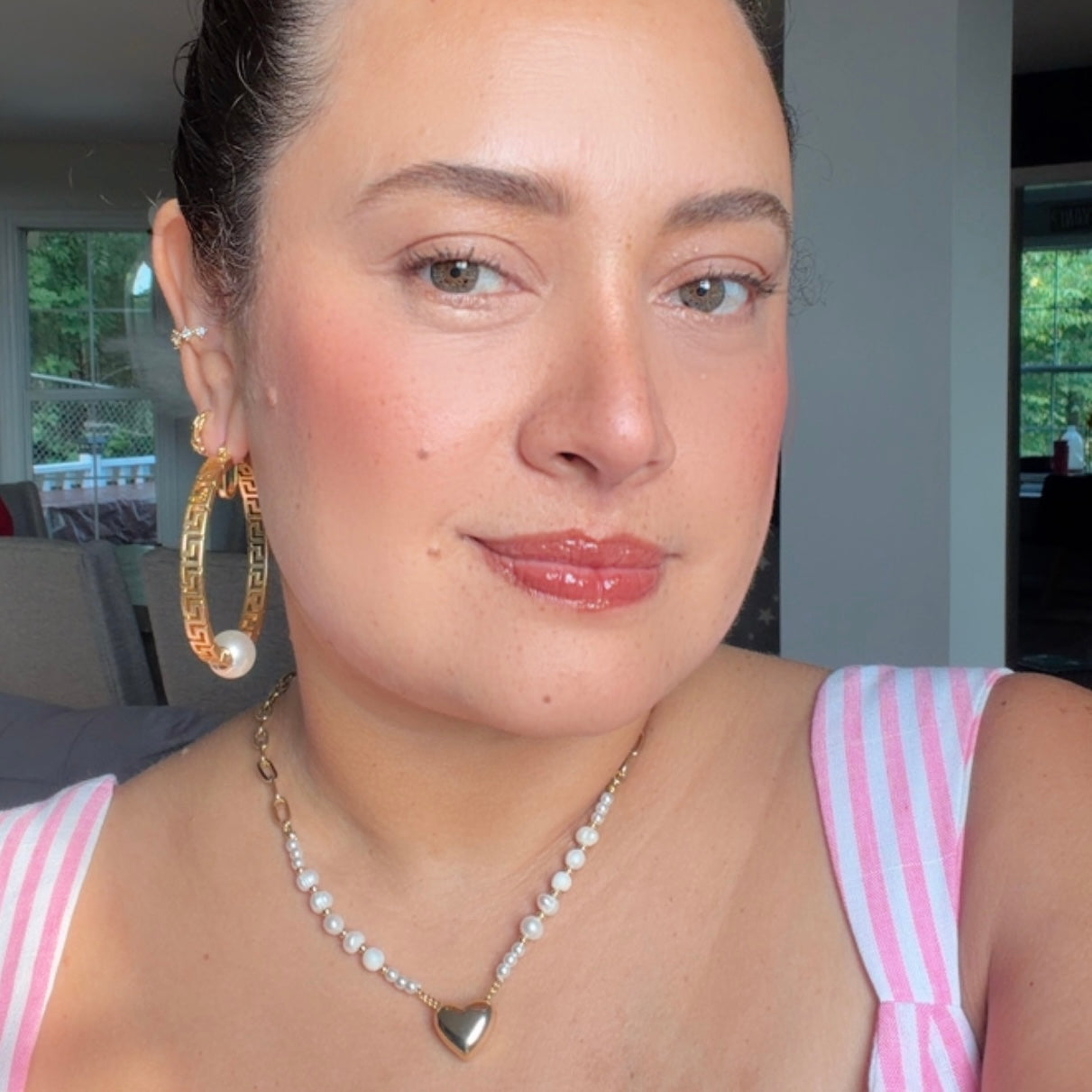 G big aro earring