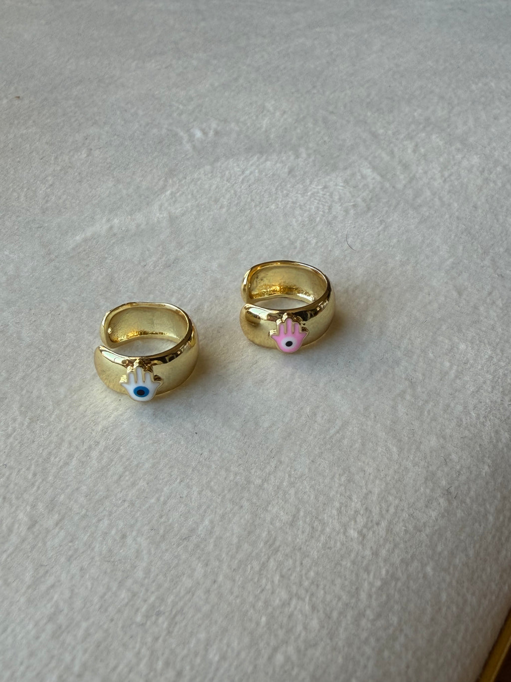 Earcuff