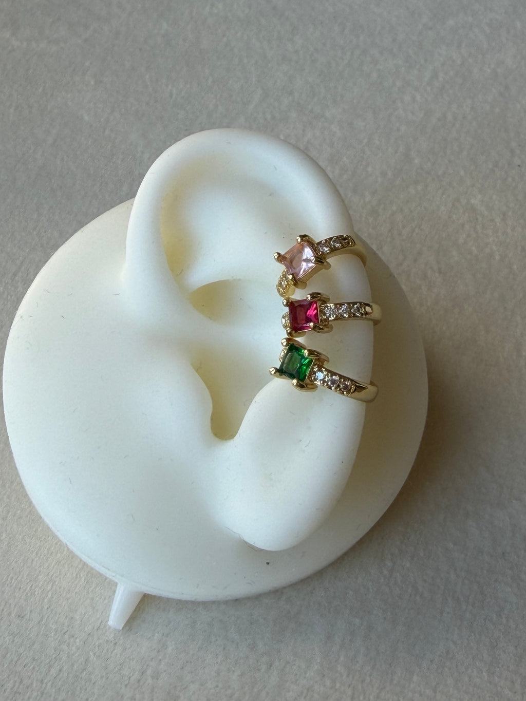 Earcuff