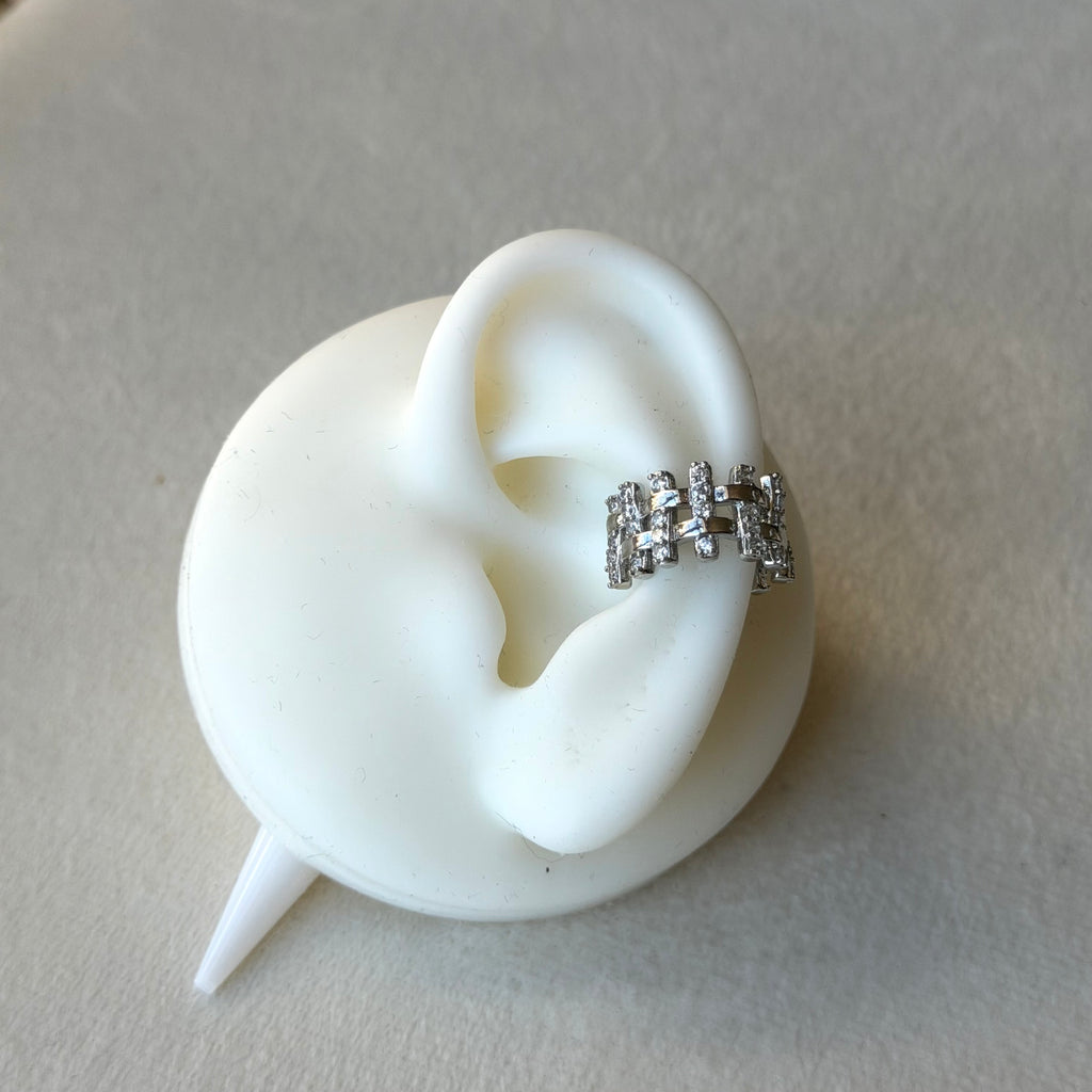 Earcuff