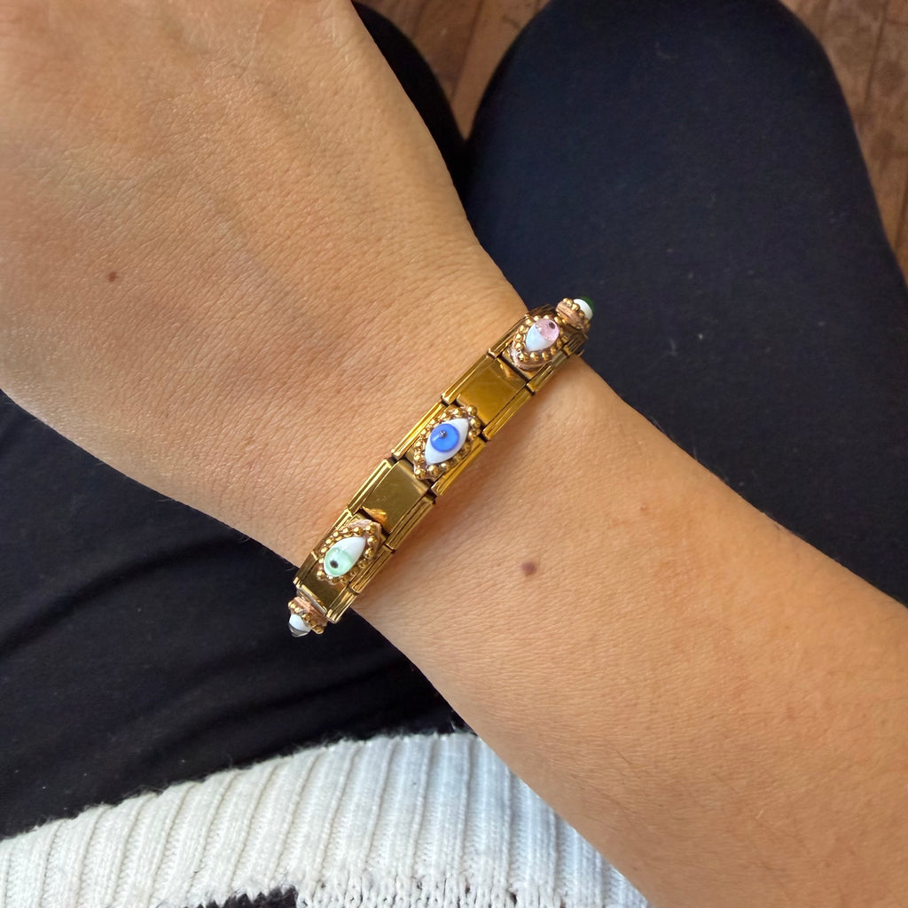 Eye ajustable bracelet