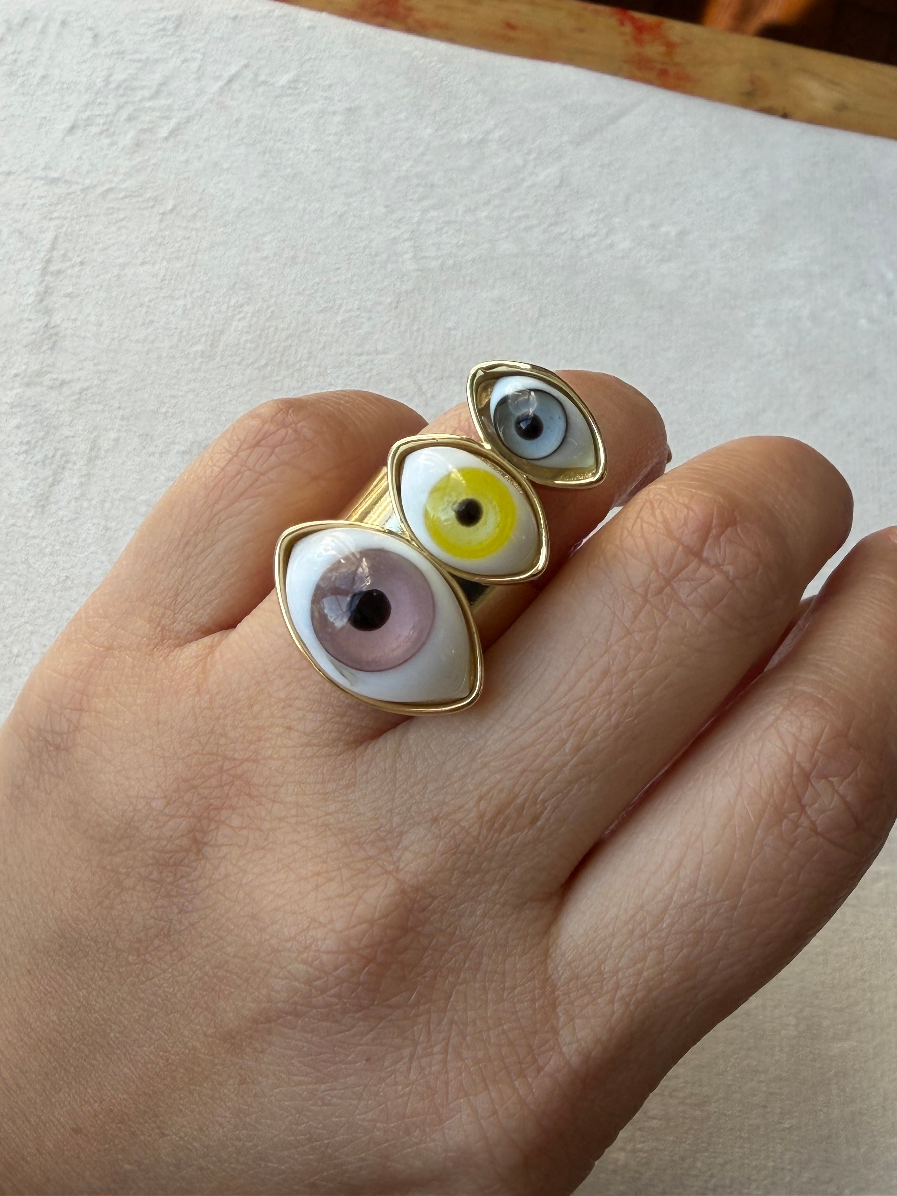 Eye trio Ring