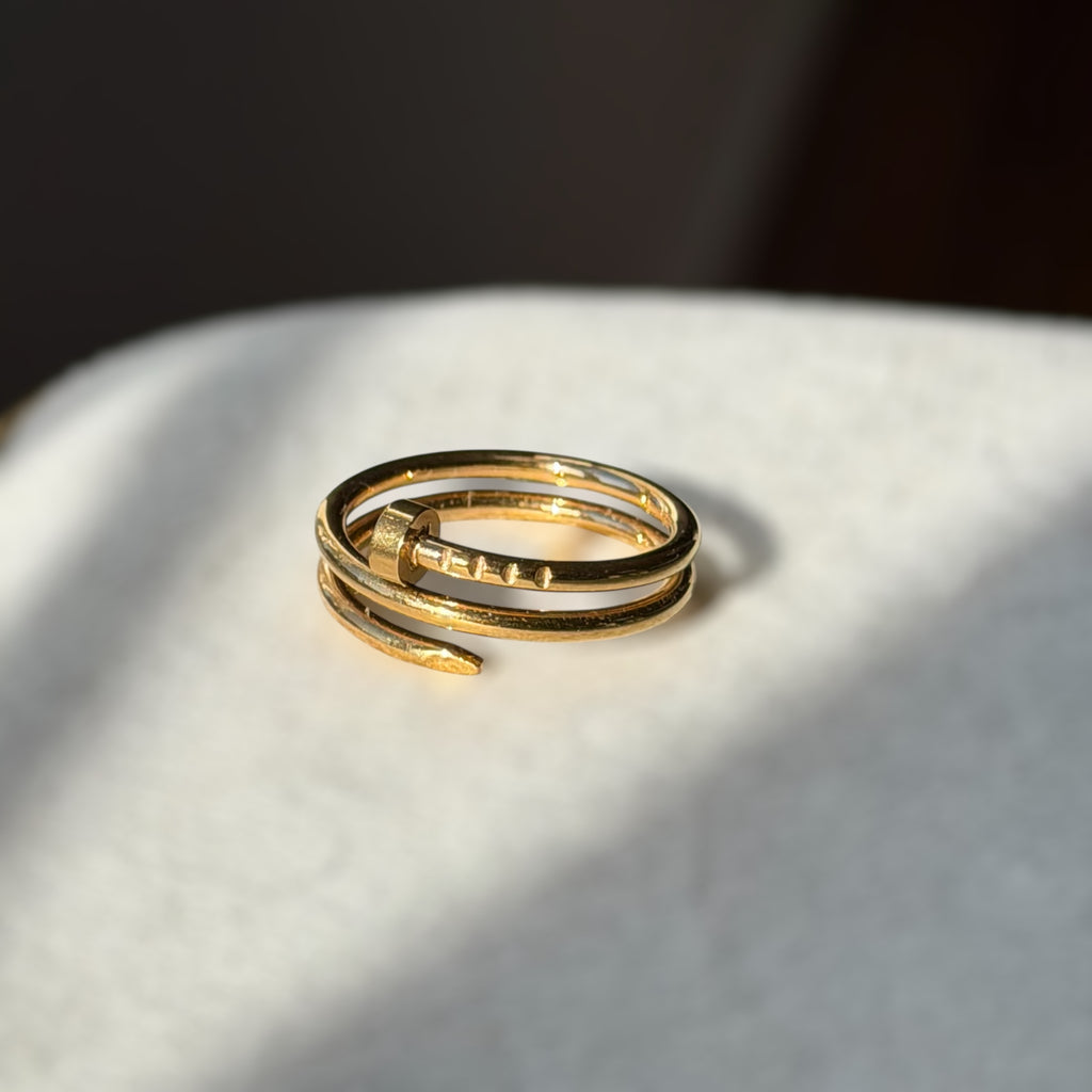 Doble Nail Ring