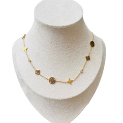 Pamela collar