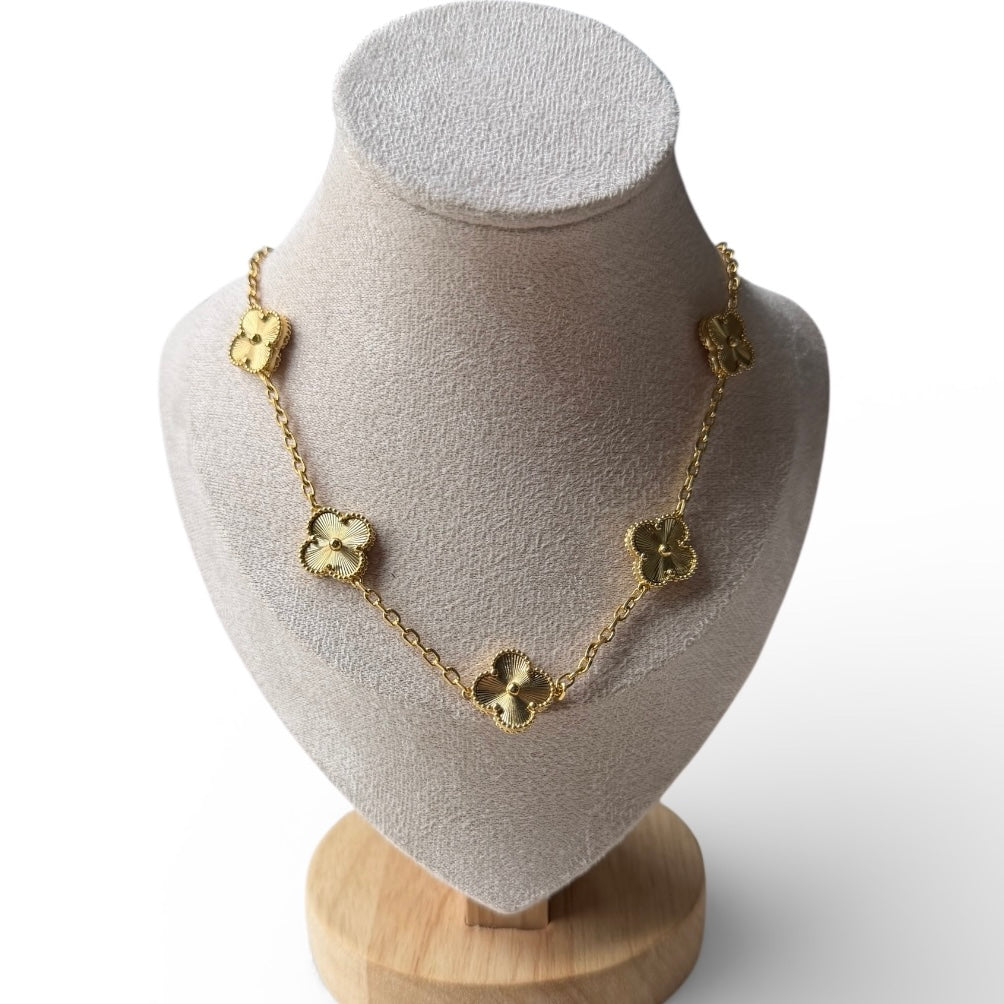 Full clover Necklace