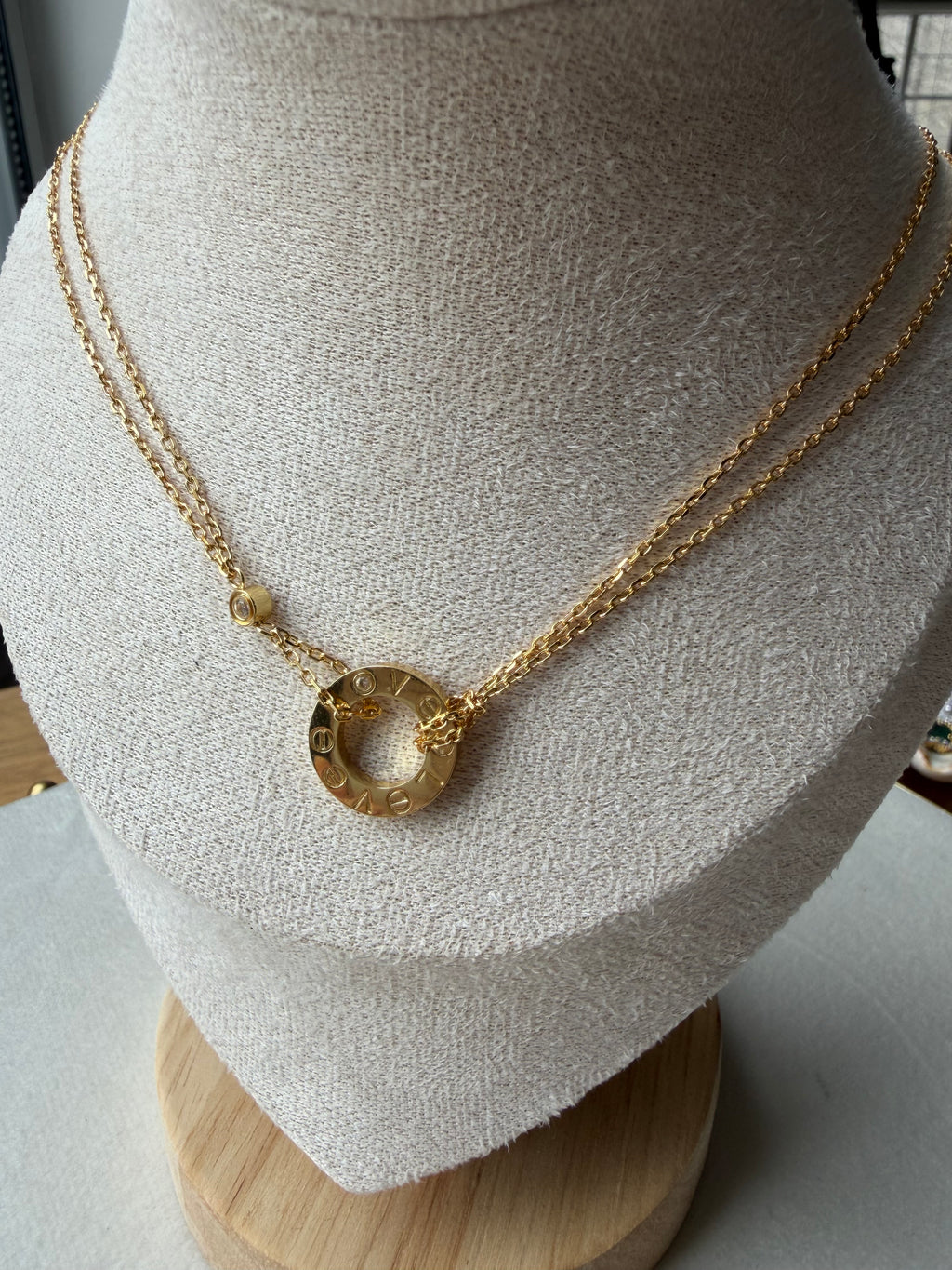 C aro Necklace