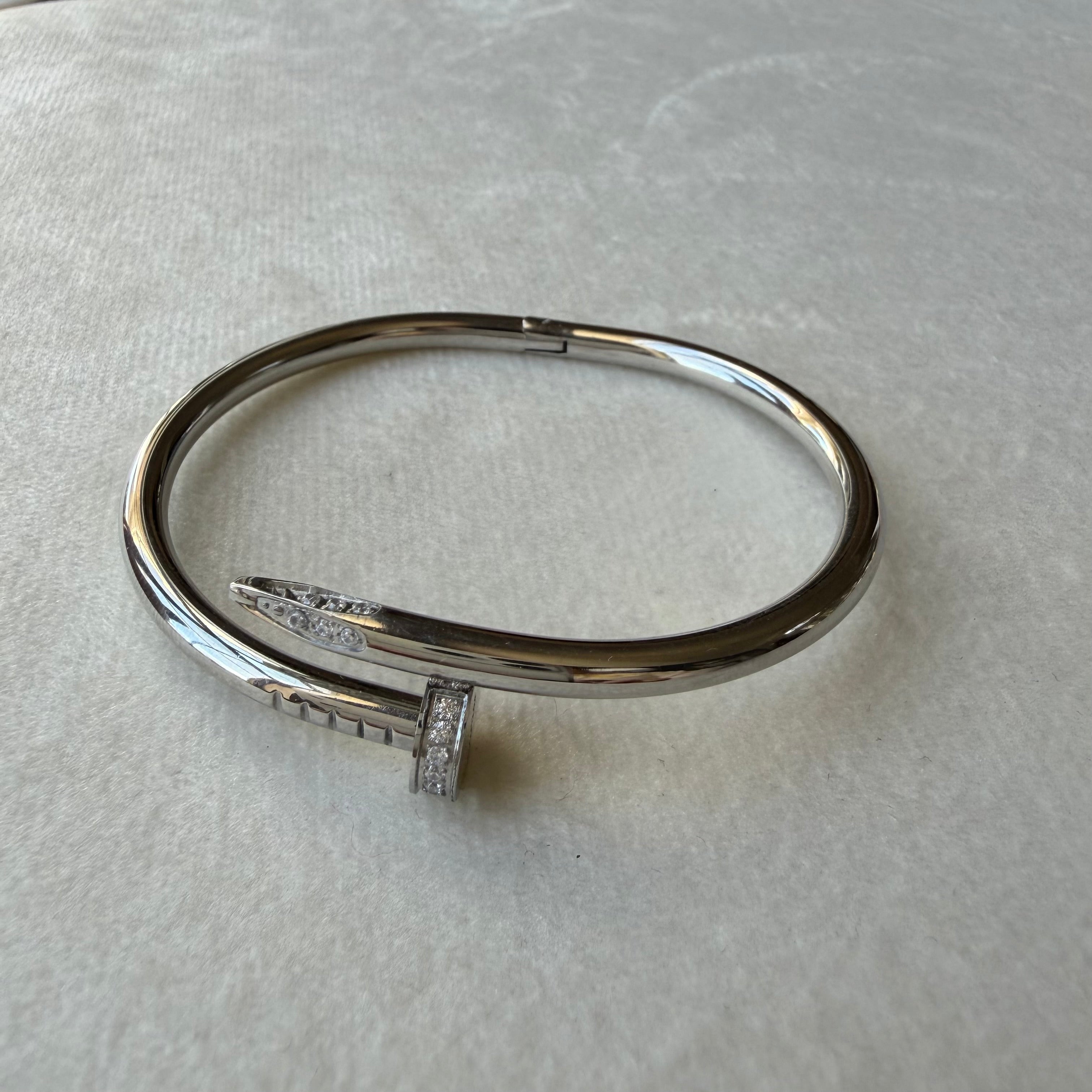Nail classic bracelet