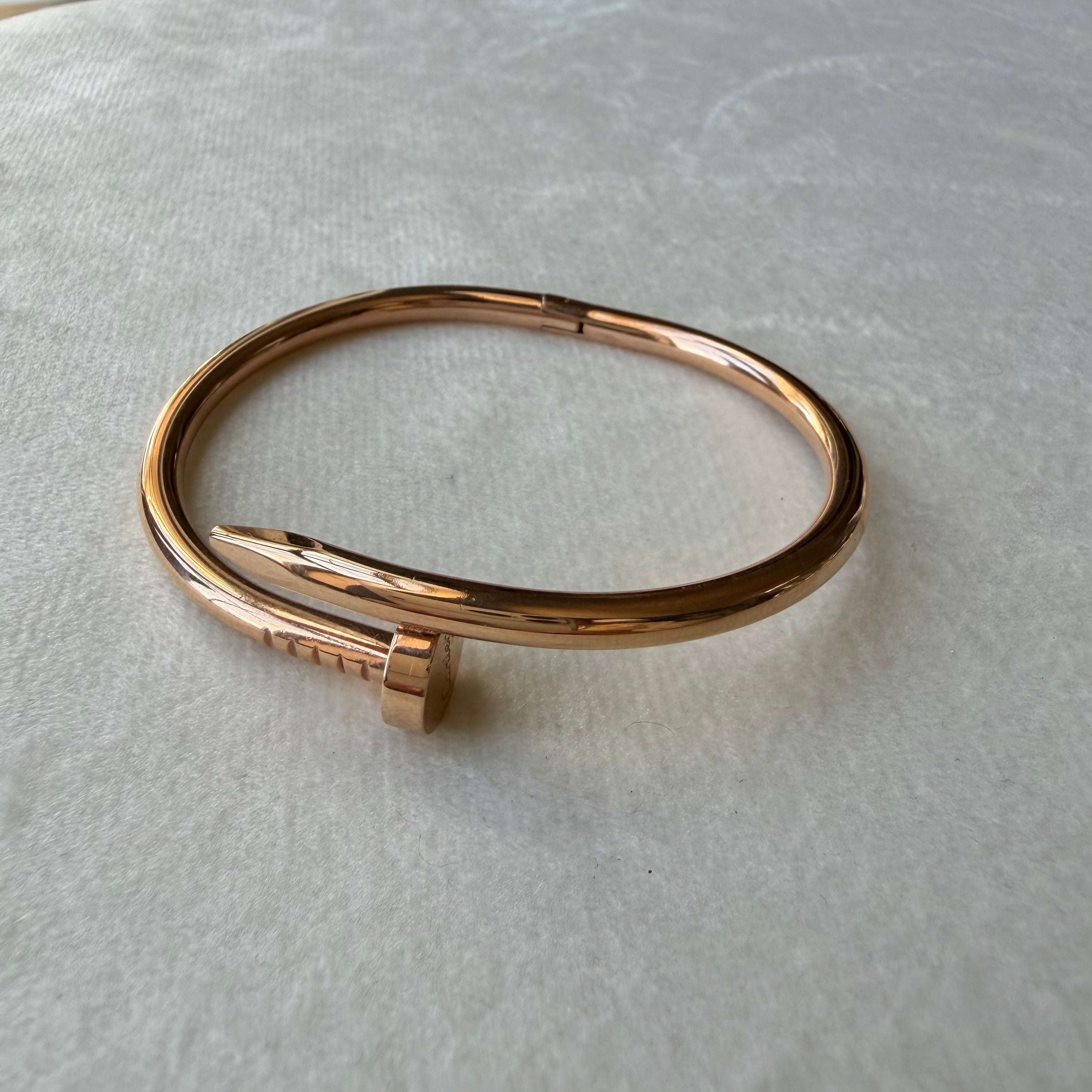 Nail classic bracelet