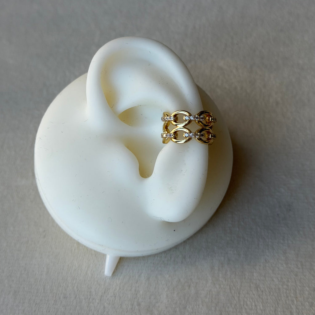 Earcuff