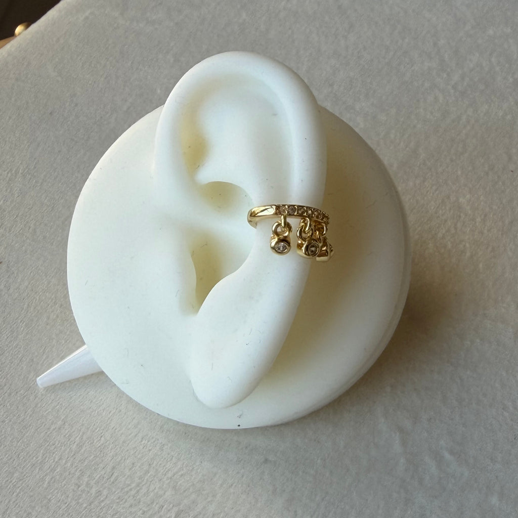 Earcuff