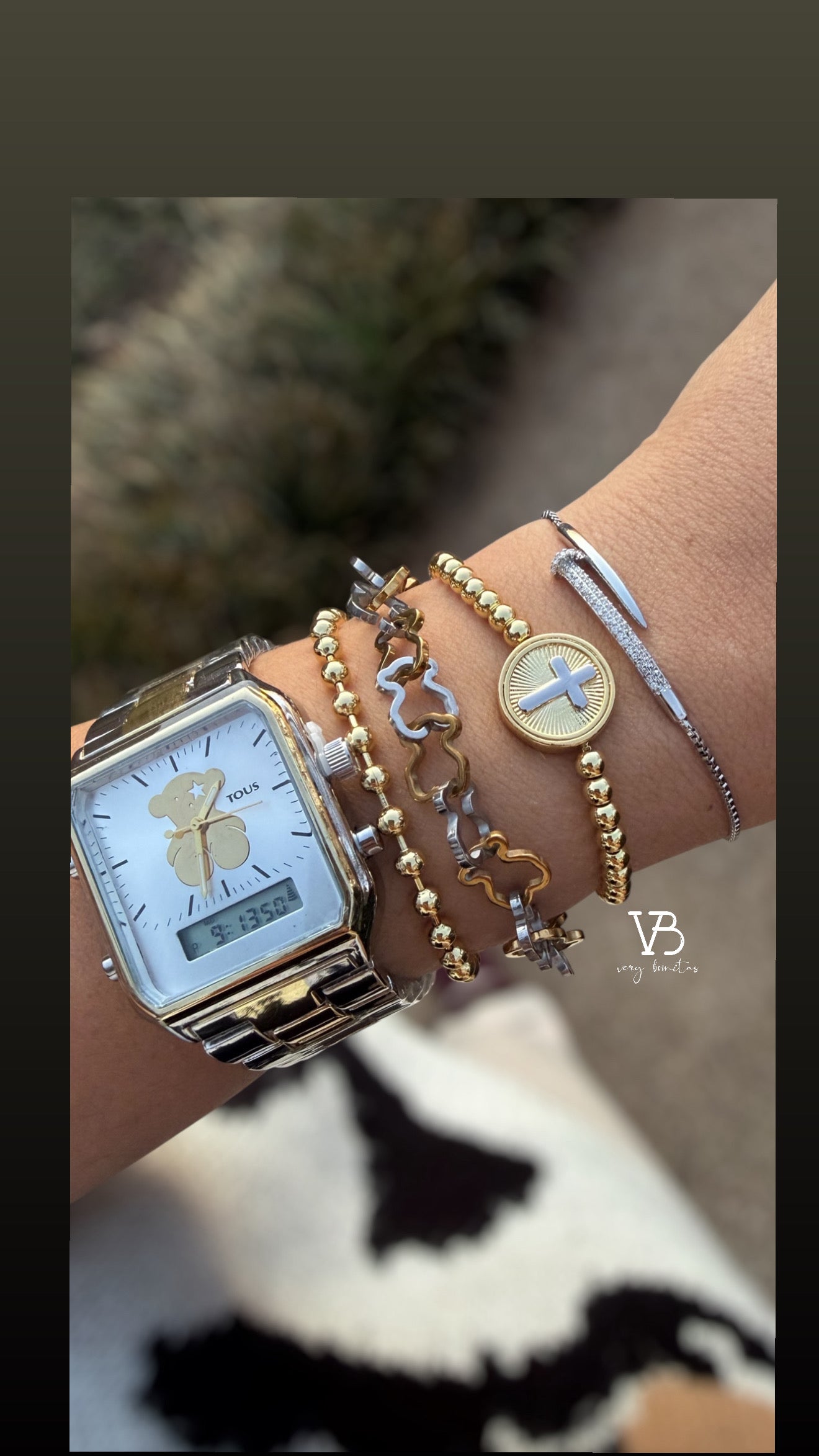 Cross balin bracelet
