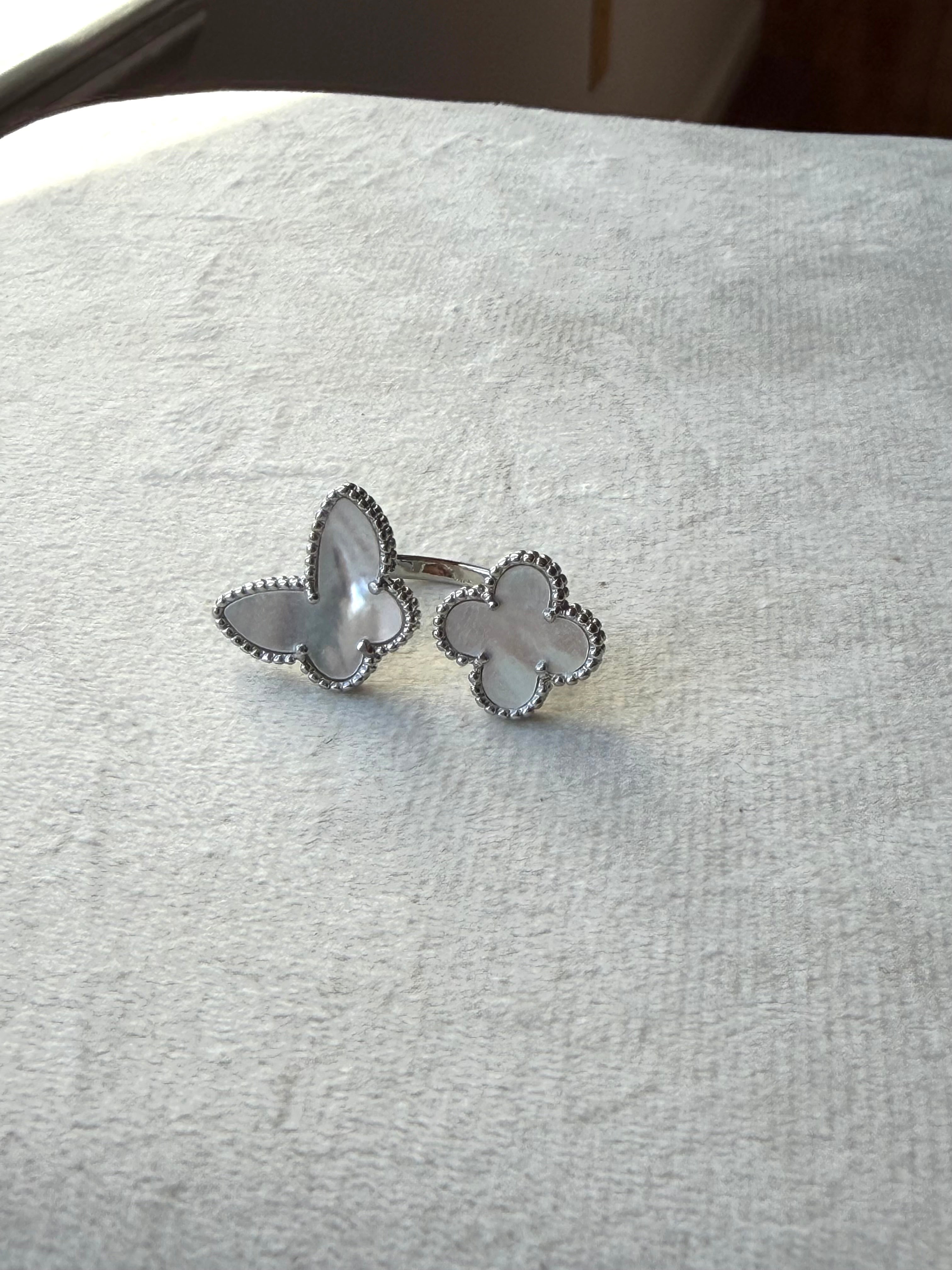 Mariposa Ring