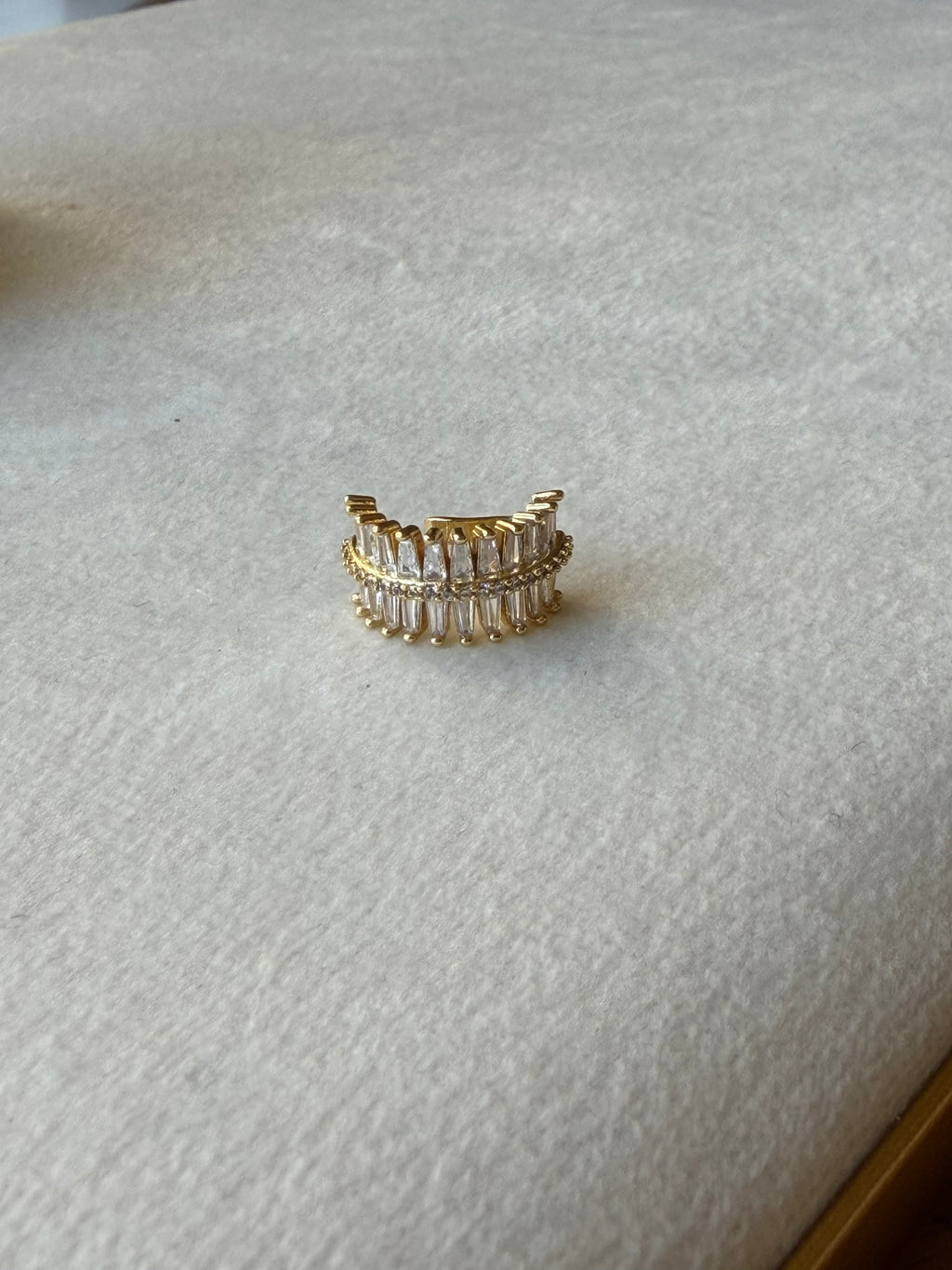 Earcuff