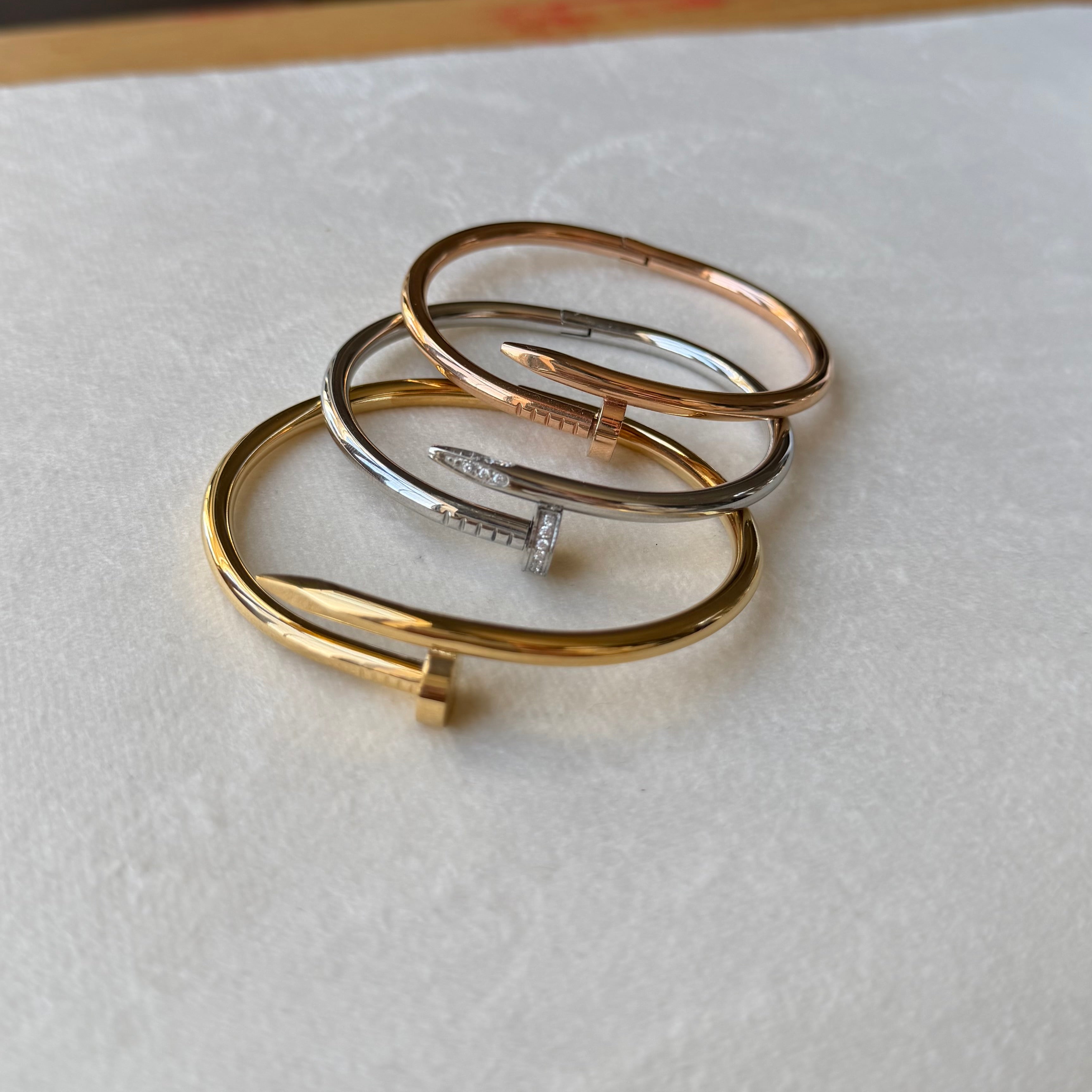 Nail classic bracelet