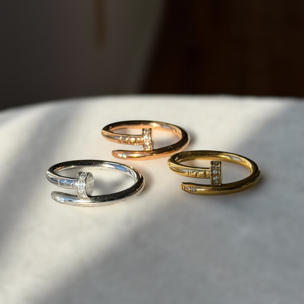 C Nail Ring