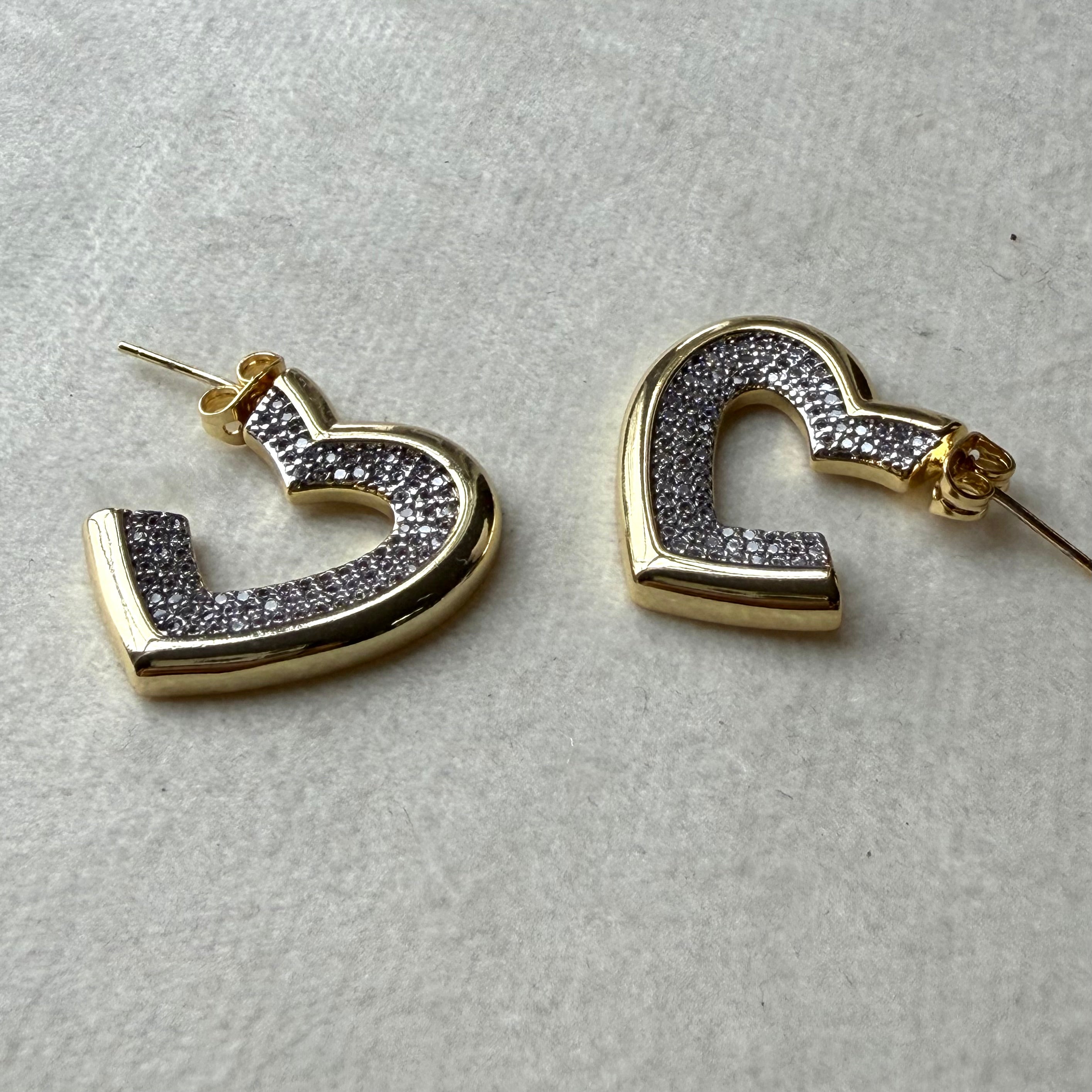 Heart bicolor earring