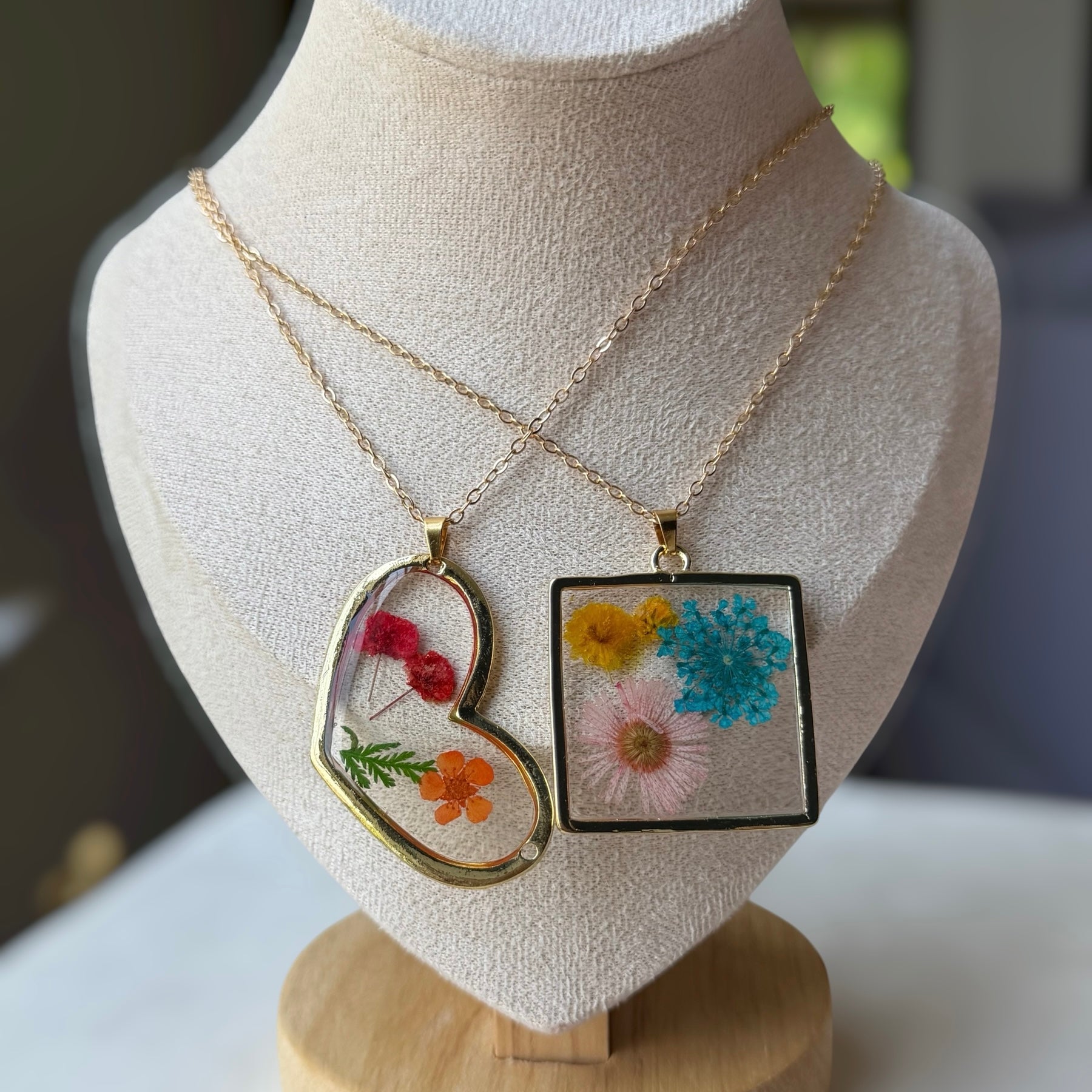 Flower natural Necklace
