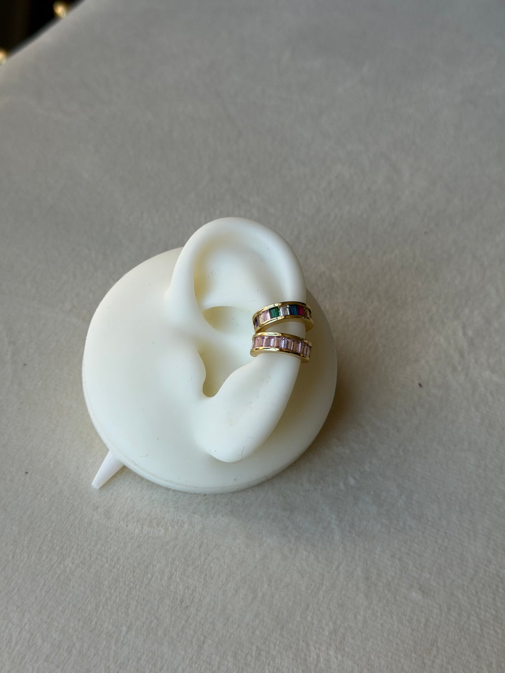 Earcuff