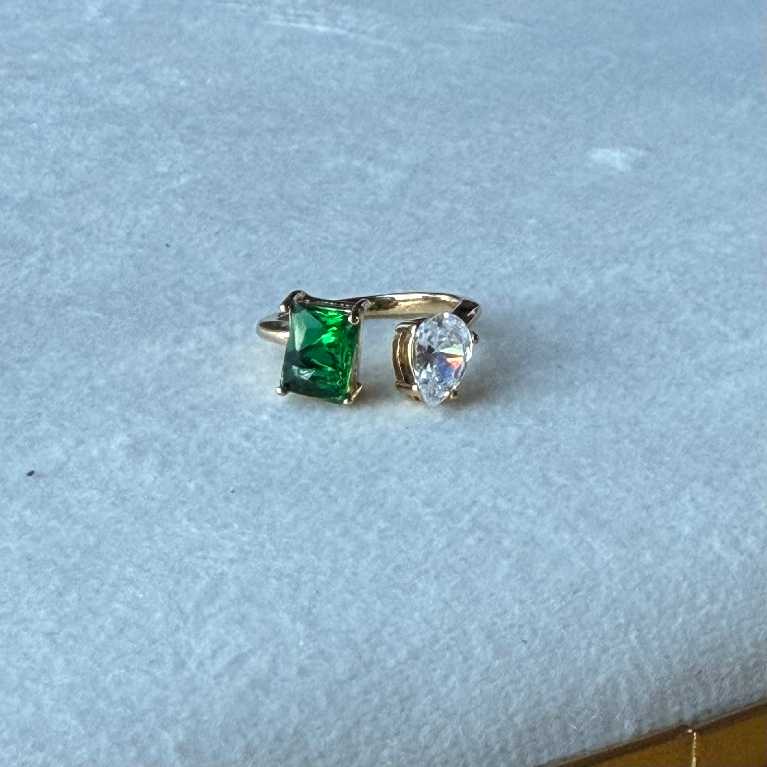 Gardenia Ring