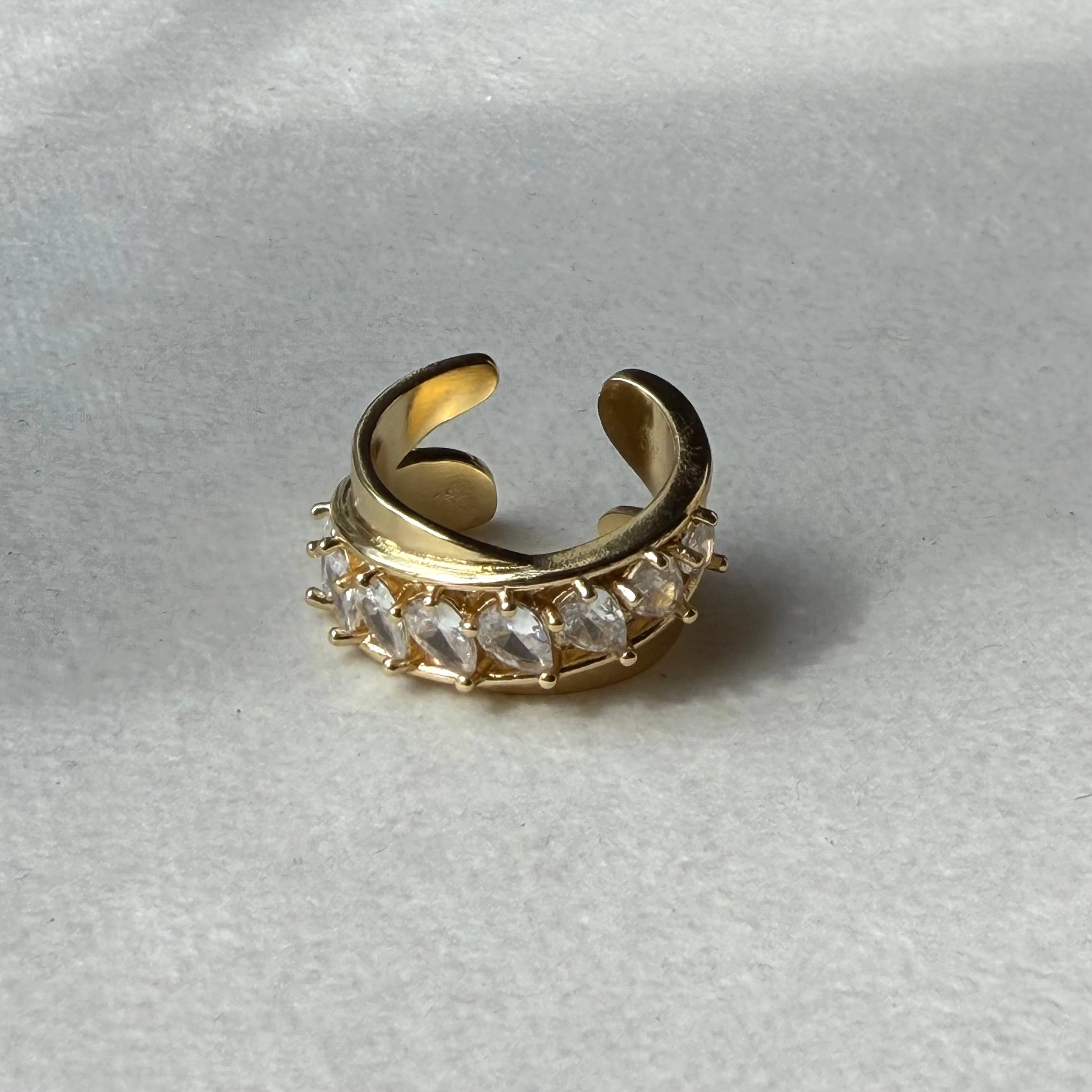 Vicky Ring