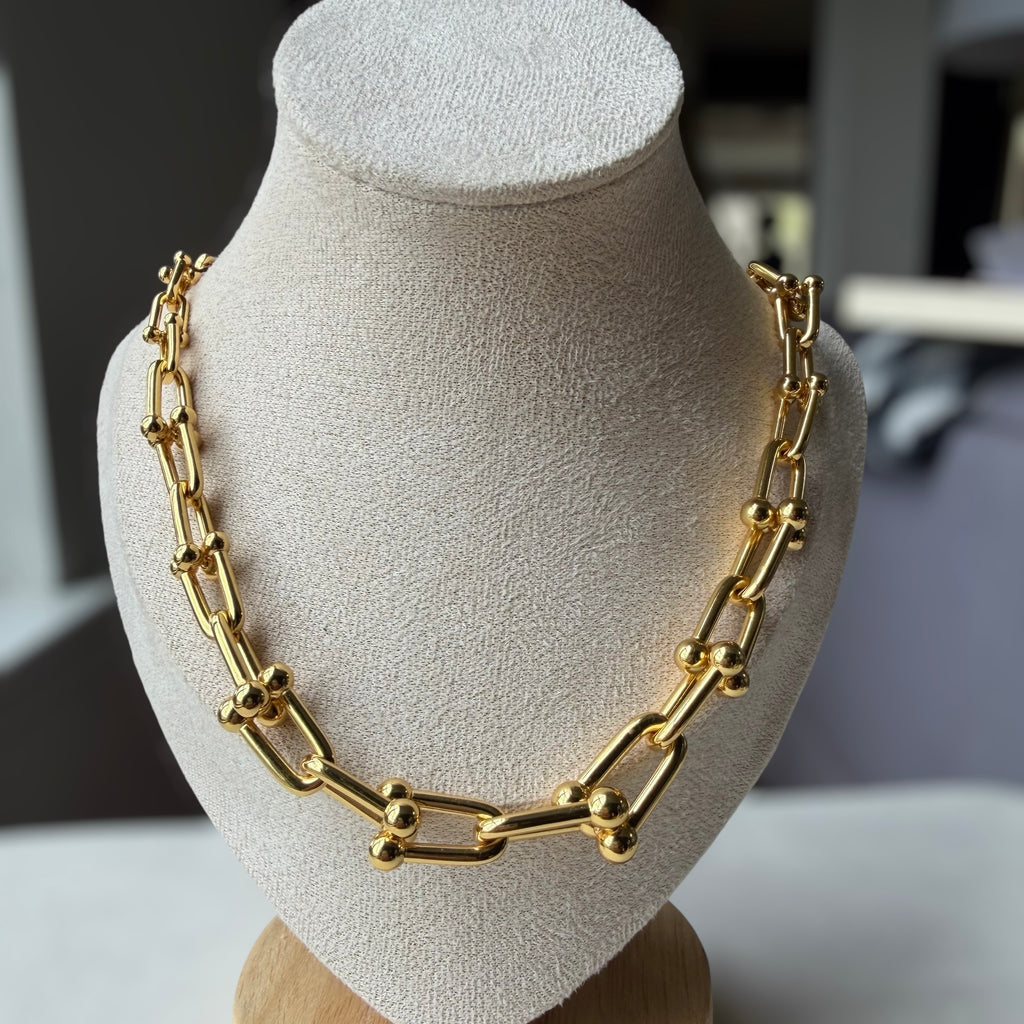 T eslabón Necklace
