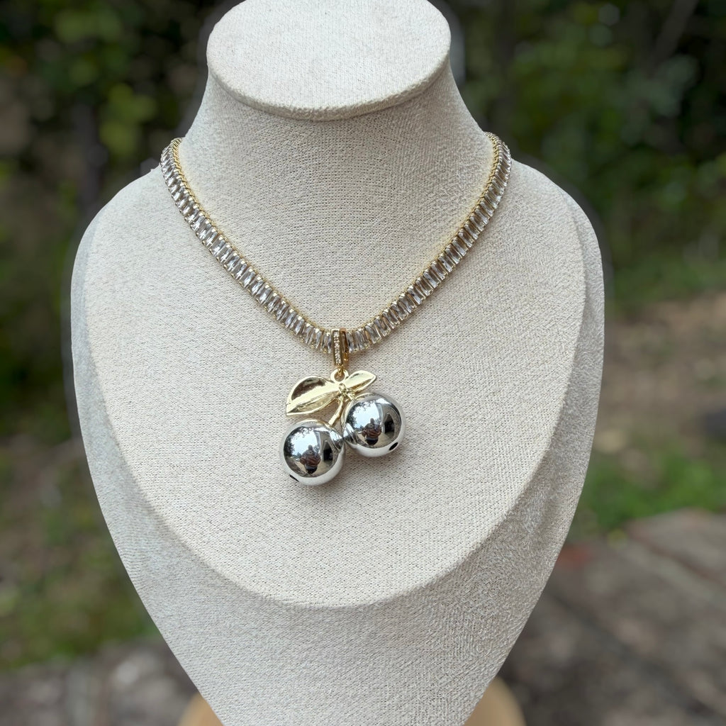 Cereza tennis necklace