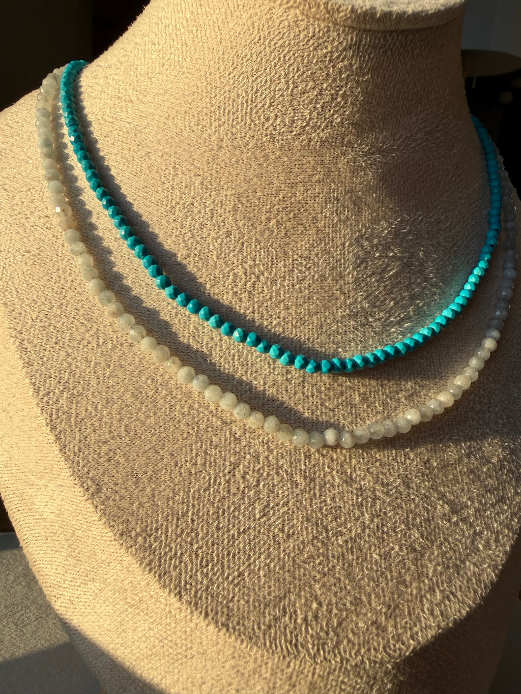 Mini natural stone necklace