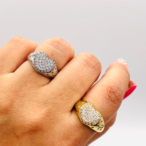 Full circon heart Ring