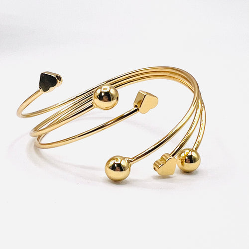 Gold balín and heart Bracelet
