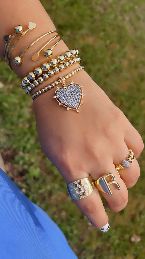 Gold balín and heart Bracelet