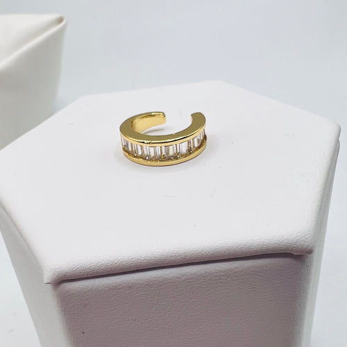 Full cristal earcuff